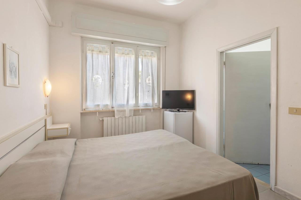 Hotel Quisisana Vada Buitenkant foto