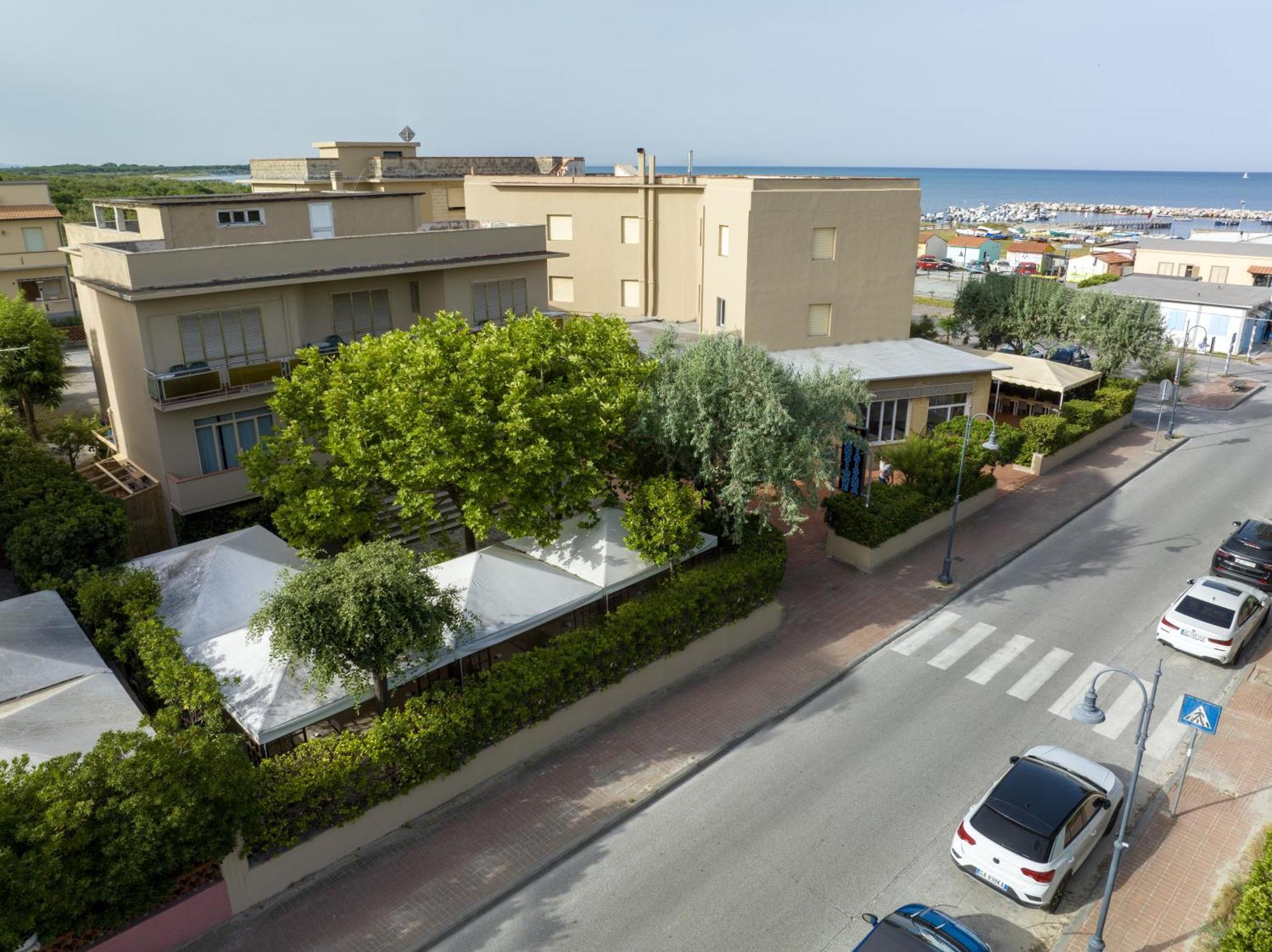 Hotel Quisisana Vada Buitenkant foto